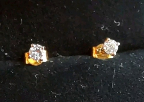 Fine 18ct - 750 Yellow Gold Brilliant Cut Diamond 0.40ct Solitaire Stud Earrings