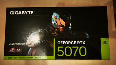 GIGABYTE GeForce RTX 5070 WINDFORCE SFF OC 12G Grafikkarte  1x HDMI 3xDP