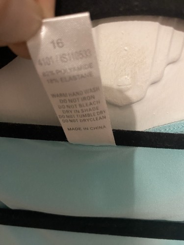 INTIMO Aqua Smoothing Top 16 - Picture 3 of 4