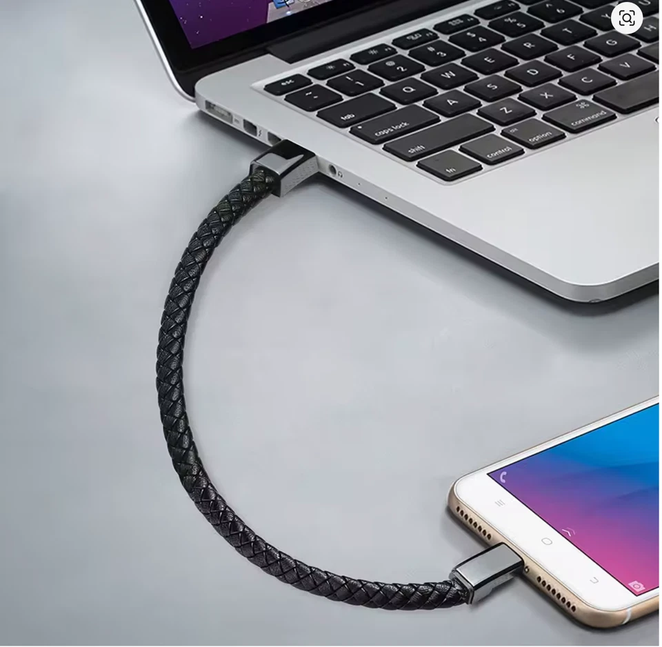 Cable Cargador USB Pulsera Cuero - Tipo-C / iPhone | Carga Rápida 2 en 1 Foto 2 de 4