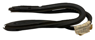 New Old Stock LH Front Vent Wing Weatherstrip 1974-75 Mopar C-Body #3759307