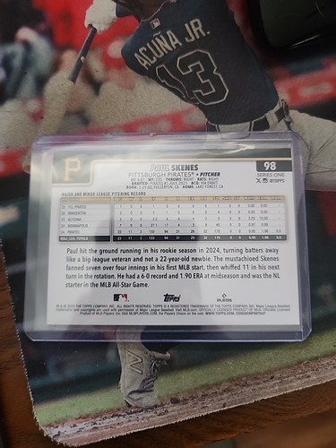 2025 Topps Series 1 Paul Skenes Easter Holliday Foil Parallel SP #98 Pirates - Picture 2 of 2