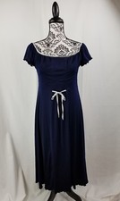 Evanese women's size medium stretch knit short sleeve dress fit flare bb01