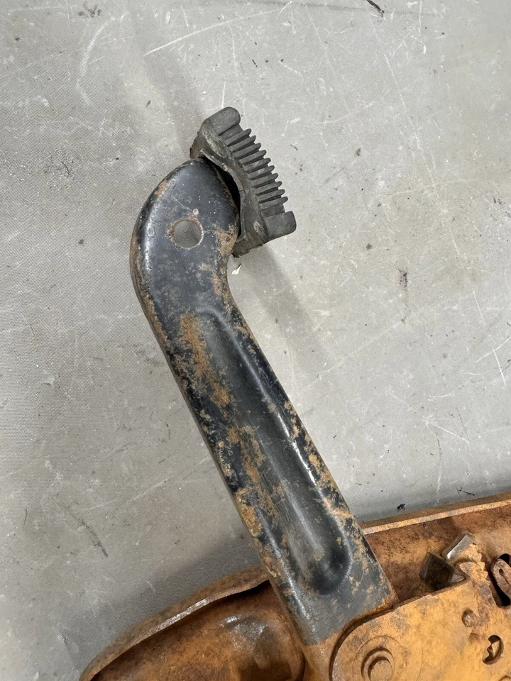 Chevelle GTO 442 1968-1972 Cutlass Emergencia Estacionamiento Freno Pedal Cutlass Lemans Foto 3 de 4