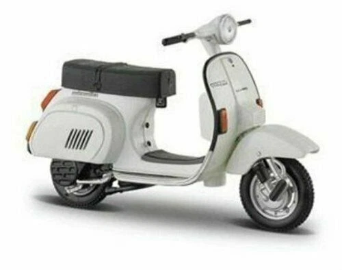 Modellini statici di moto e quad Maisto Scala 1:18 per Vespa