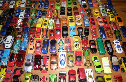 Kiste Spielzeugautos Konvolut Autos Hot Wheels Siku Matchbox Hotwheels 1kg - Bild 6 von 12