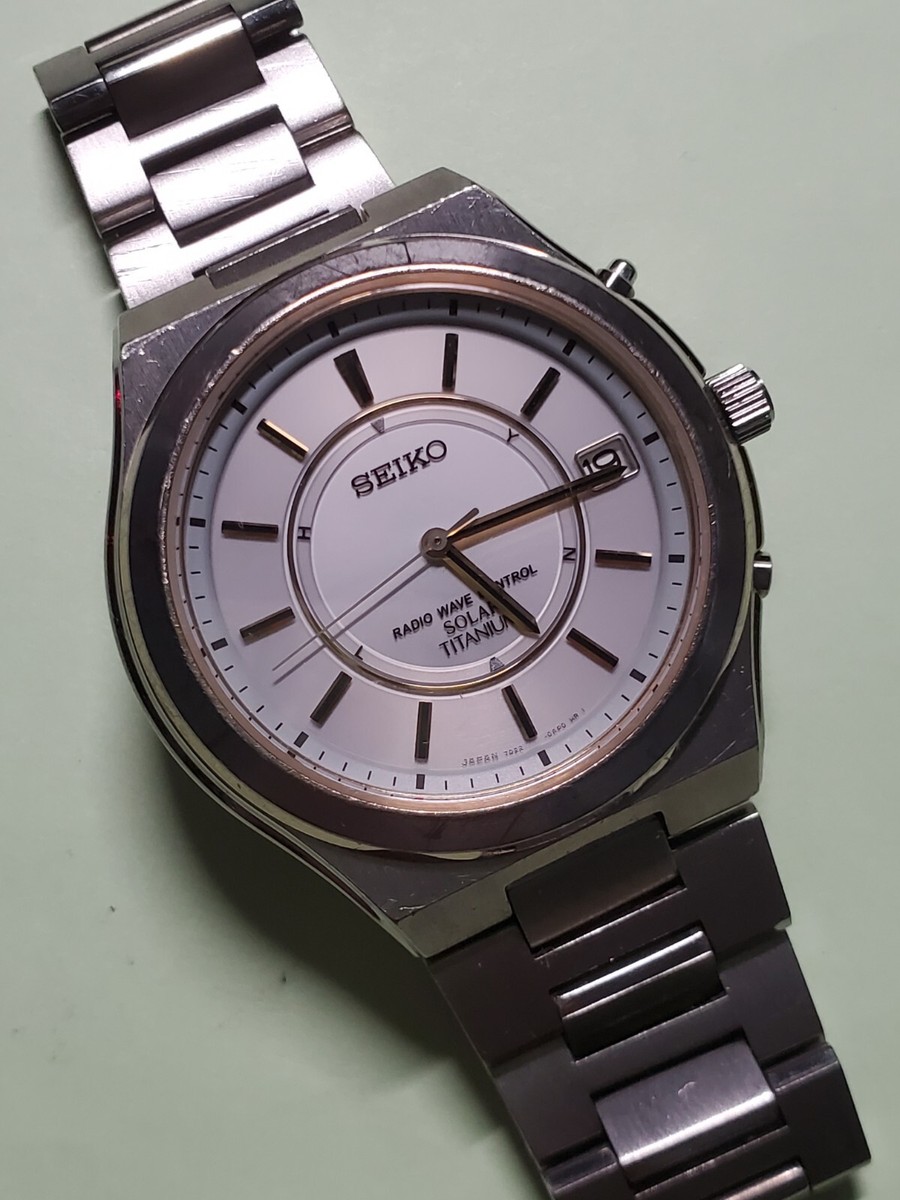 Vintage Seiko Solar Radio Wave Control Ref.7B22-0AF0 Vintage Seiko Solar Radio Wave Control Ref.7B22-0AF0