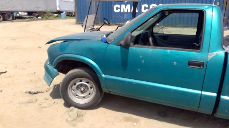 94 95 96 97 98 99 00 01 02 03 04 S10 S15 SONOMA TRUCK Condenser — 第 3/4 张图片