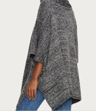 M by MICHAEL STARS V-Neck Boho Sweater Poncho Kangaroo Pocket Grey Sz 1 $198