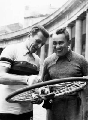World champion Muller and Ludwig Geyer 1952 Switzerland Historic Old Photo