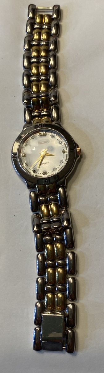 SALE) Seiko Quartz watch Vintage 5Y39-7010 Base Metal Steel SALE) Seiko Quartz watch Vintage 5Y39-7010 Base Metal Steel