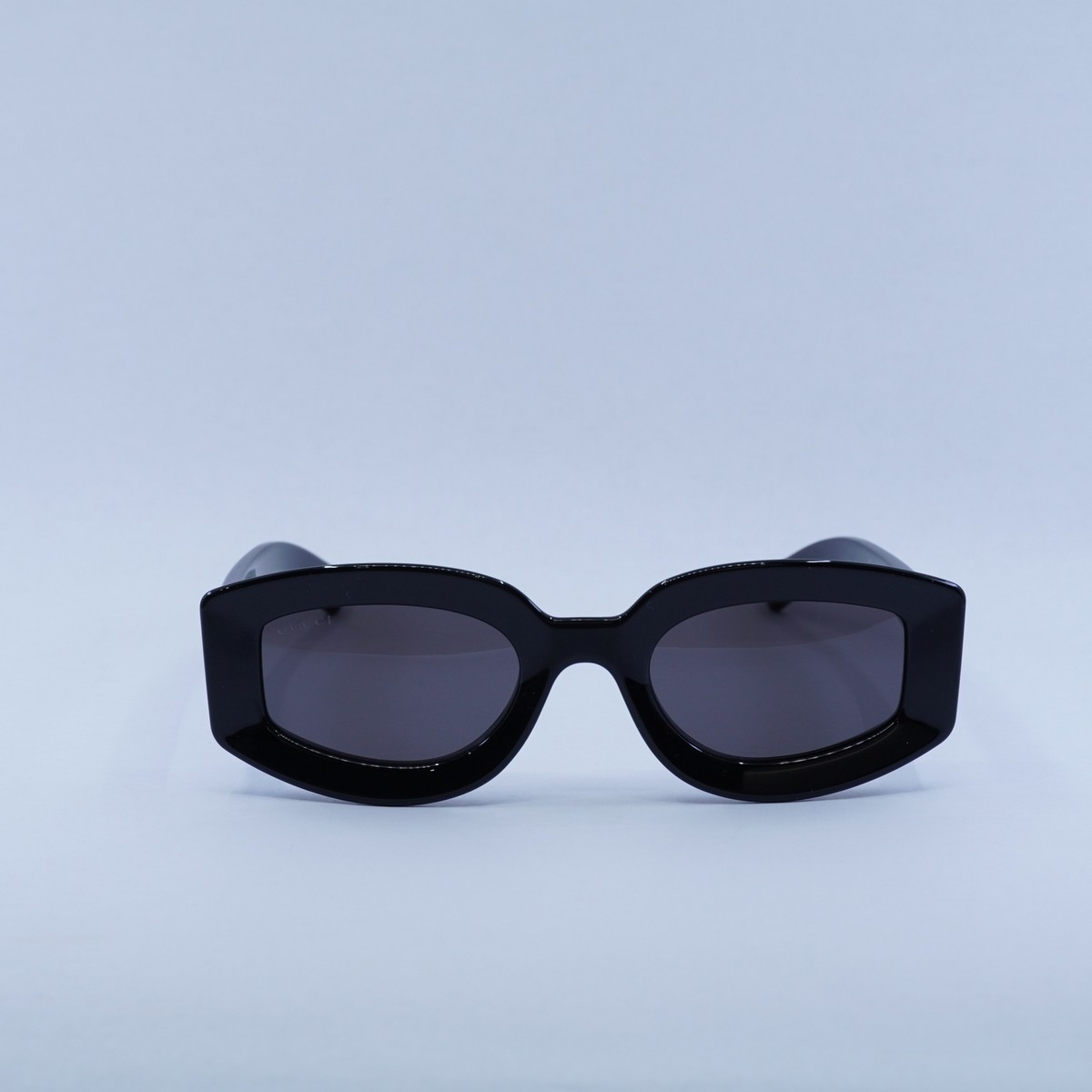 サングラス GUCCI Black Gray Lettering Oval Sunglasses GG1719S 001 New GUCCI GG1719S 001 Black/Grey 51-23-145 Sunglasses | eBay