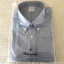 New Brooks Brothers Men  s Blue Dress No-Iron Shirt 17.5 / 33; Rare Classic Fit