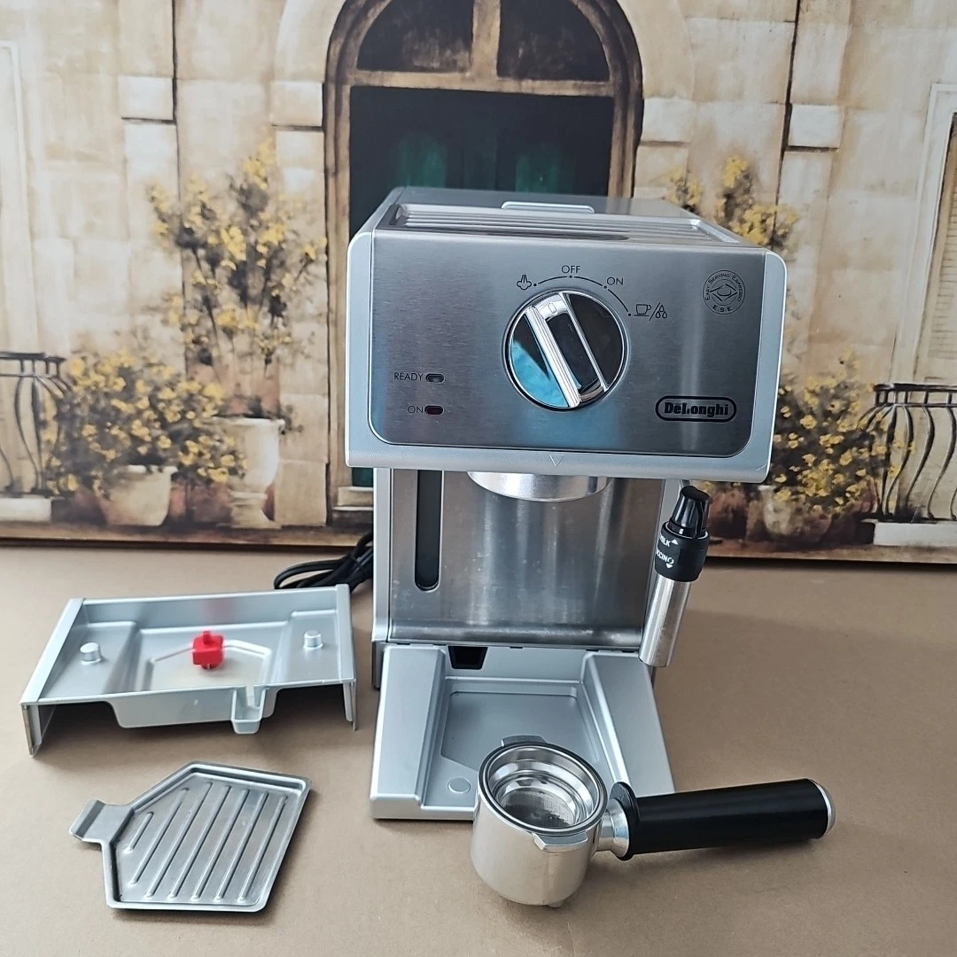 DeLonghi ECP3630 Manual Espresso Machine Cappuccino Maker /READ