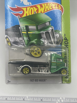 Hot Wheels  HW Workshop 2015 Fast-Bed Hauler Green 224/250