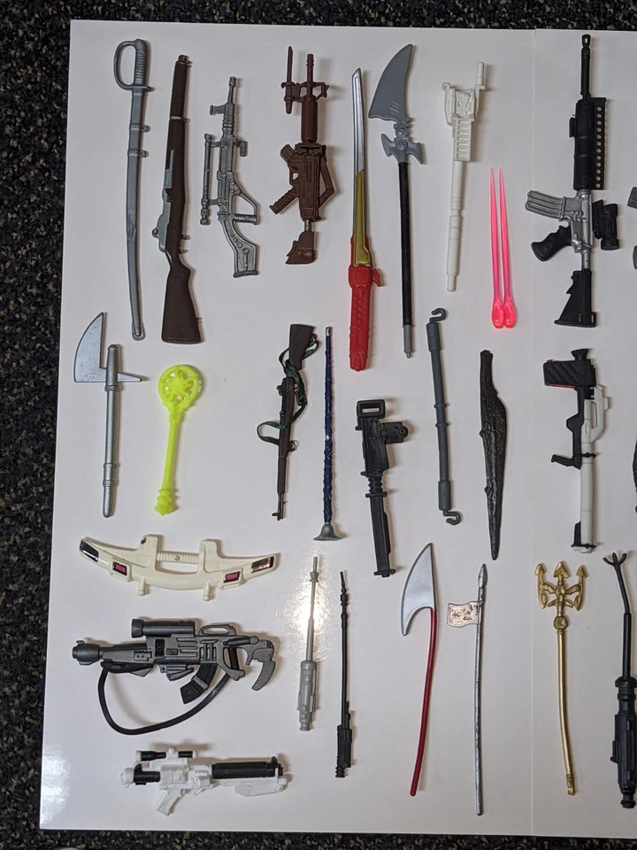 52 Piece Lot of Vintage Accessories Weapons  Parts Mostly 80s 90s 00s (1) - Image 2 of 4