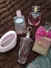 Rose Perfumes Prada,