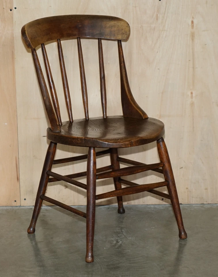 PAR DE SILLAS ANTIGUAS INGLESAS OLMO WINDSOR BASTÓN ESTAMPADO LEA HALL INFANTERÍA Foto 3 de 4
