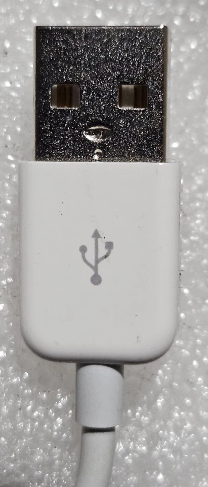 10 X Genuine Apple iPod Phone 2G 3G 4& 4S USB Data Sync & Charge Cable MA591G/A - Image 4 of 4