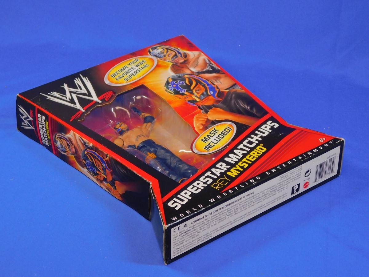 WWE SUPERSTAR MATCHUPS REY MYSTERIO FIGURE & MASK MATTEL