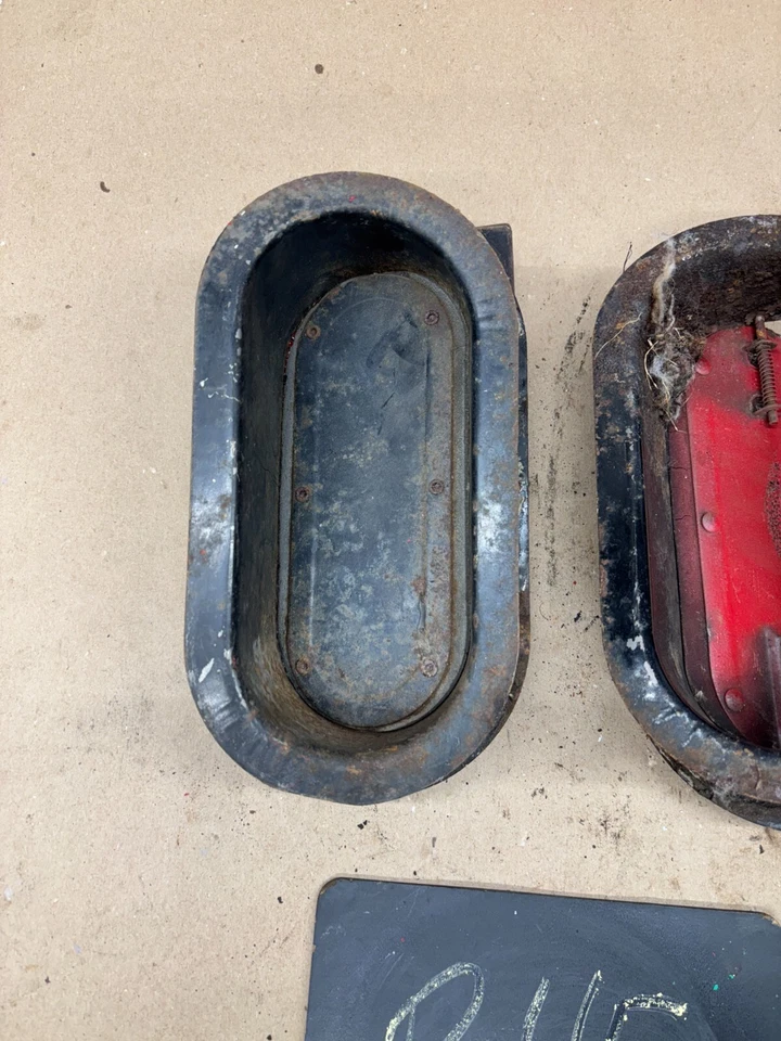 1961 64 65 1966 FORD TRUCK F100 F250 F350 M100 KICK PANEL COWL FRESH AIR VENTS - Image 2 of 4