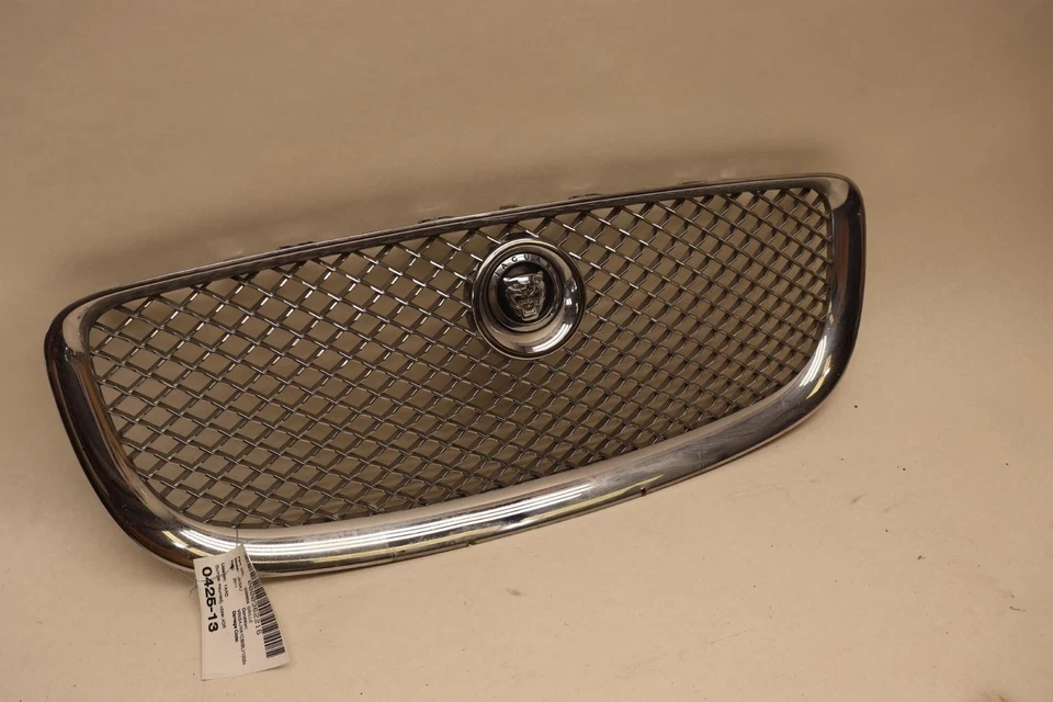 2010-2015 JAGUAR XJ PARA-CHOQUE DIANTEIRO GRADE PRINCIPAL CROMADA FABRICANTE DE EQUIPAMENTO ORIGINAL - Imagem 3 de 4