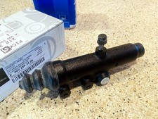 Mercedes Benz W113 230sl W111 220s 230s W112 300se Clutch Master Cylinder