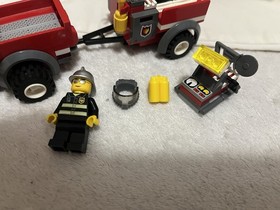 LEGO CITY: Off-Road Fire Rescue (7942) Complete no instructions