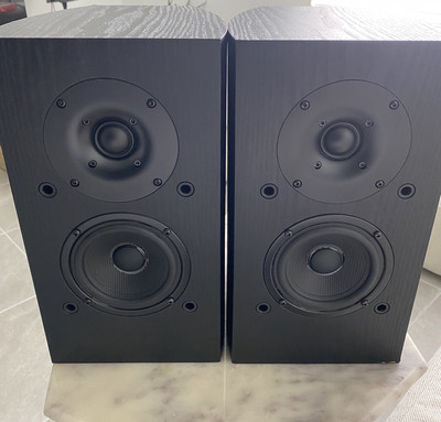ホームシアタースピーカー Pioneer SP-BS22-LR【訳あり】 Pioneer SP-BS22-LR Andrew Jones Designed Bookshelf Speakers - Pair
