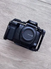 Blackmagic Pocket Cinema Camera 6K Full Frame – Tilta Cage, V-Mount Power...