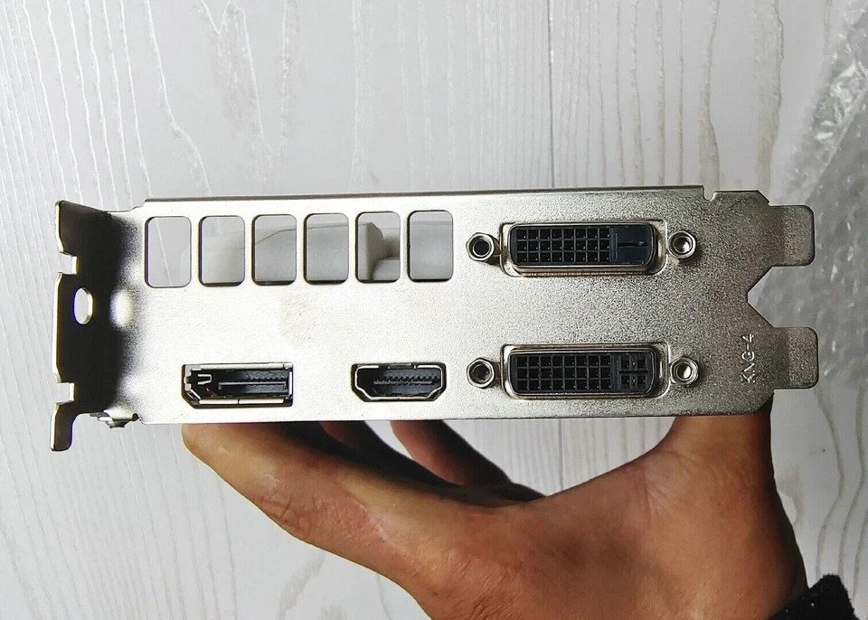 MSI NVIDIA GeForce GTX960 4GB 1024SP GDDR5 Graphics Video Card DP DVI HDMI - Image 2 of 4