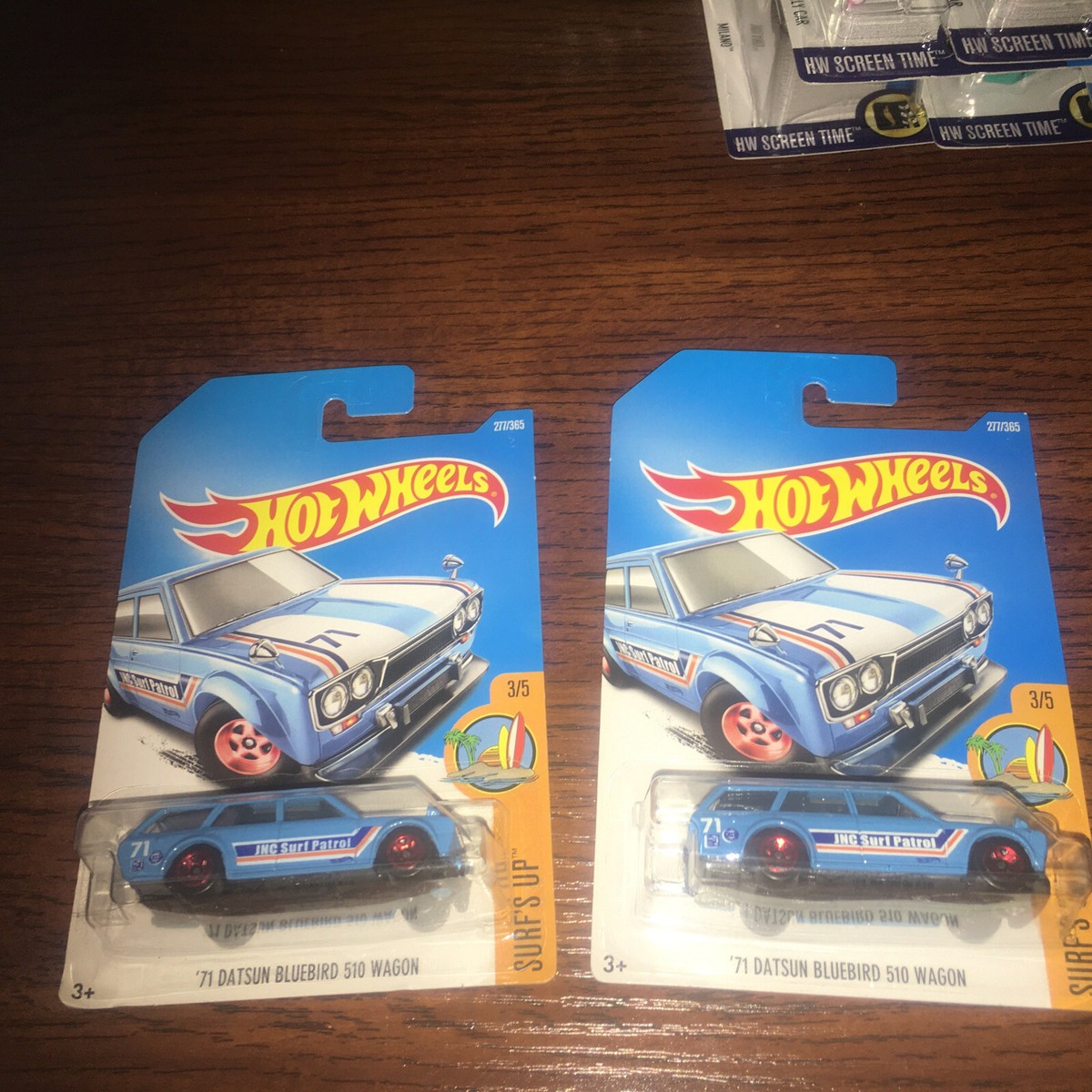 Hot Wheels 2017 Surf's Up Series '71 Datsun Bluebird 510 Wagon
