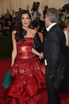 George Clooney Amal Alamuddin at the China Through The Looking Gla - Old Photo 2