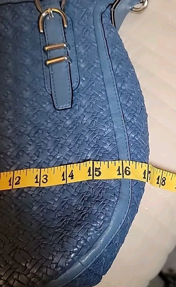 Borsa a tracolla Coach Kristin Ltd Ed Denim pelle intrecciata blu usata in ottime condizioni