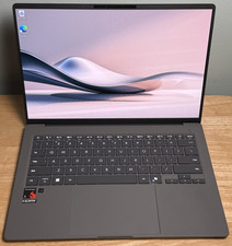 ASUS Zenbook A14 UX3407 14" FHD+ OLED (Snapdragon X, 32GB RAM, 1TB SSD) Gray