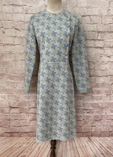 Vintage 60s Polyester Knit Women *Small Sheath Dress Knee Length Long Sleeve