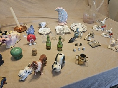 ''Vintage Mid Century Knick Knacks Lot Dragonware Cup Mini Liquor Bottles Kitsch''