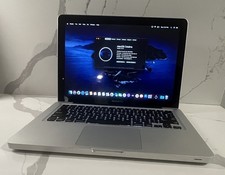 Apple MacBook Pro 13 - i5 2.5 GHz - 8GB RAM - 120GB ssd- macOS Catalina