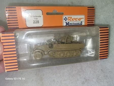 Roco Minitanks WW II German Sd.Kfz.7/1 20mm Flakvierling Half Track Kit HO #228
