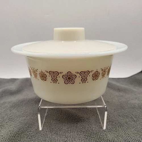 Vintage #75 Pyrex Butterfly Gold Round Butter Dish Bowl w/ Lid