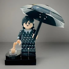 #0998 - Wednesday Addams