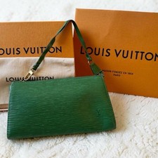 LOUIS VUITTON Epi Pochette Accessoires Green Zip Pouch 21cm