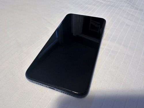 Apple iPhone 11 Pro Max - 64 GB - Midnight Green Unlocked (Used Good Condition) - 第 5/17 張圖片