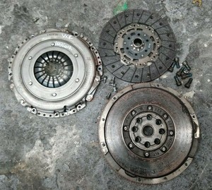vauxhall insignia clutch and flywheel cost
