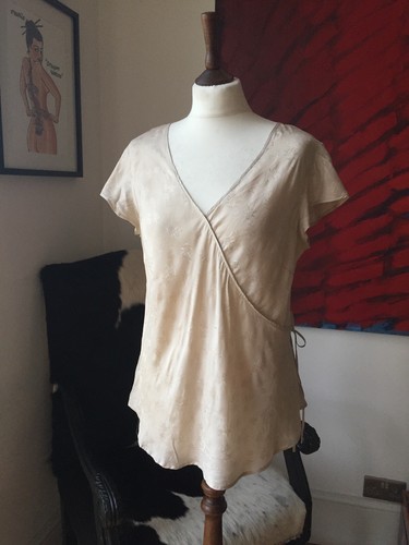 Maternity Damask Blouse Top Size 12- 14 - Picture 2 of 9