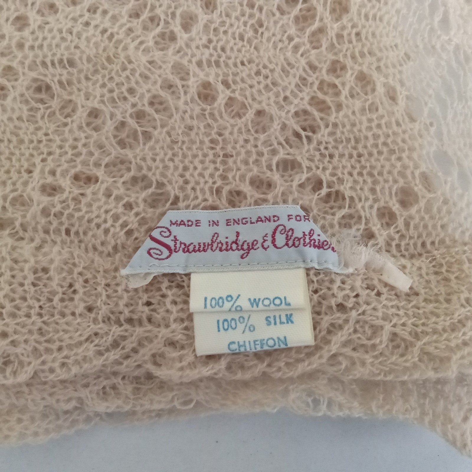 Vintage STRAWBRIDGE & CLOTHIERS Gossamer Silk Wool Chiffon Knit Scarf England