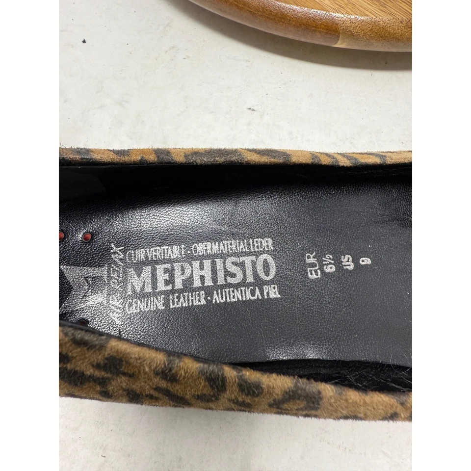 Zapatos planos de ballet con estampado de leopardo Mephisto para mujer talla 9 de cuero genuino sin cordones Foto 2 de 4