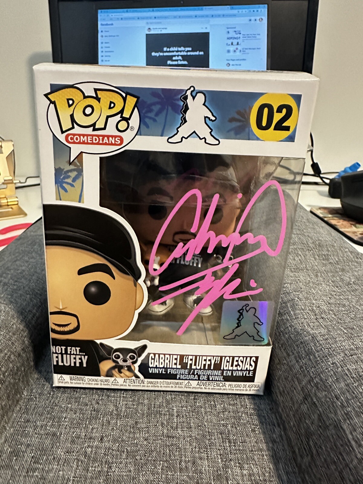 Funko Pop! Gabriel &Quot;&Quot;Fluffy&Quot;&Quot; Iglesias #02 Autografiado Con Perros