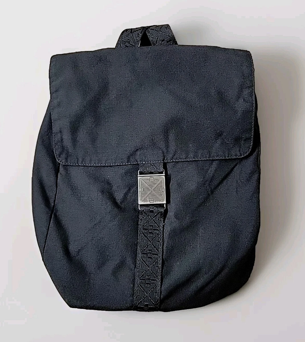 Bottega Veneta Unisex Adult Canvas Fold Top Flap Backpack  display picture 1