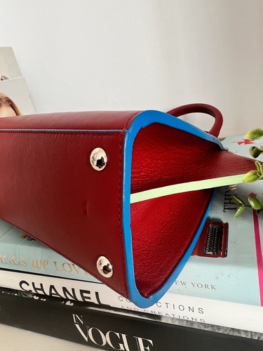 Fendi rojo oscuro mini 3 días - Imagen 7 de 22